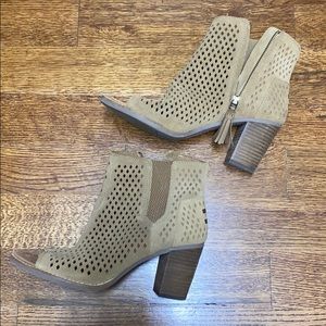 Toms block heel booties